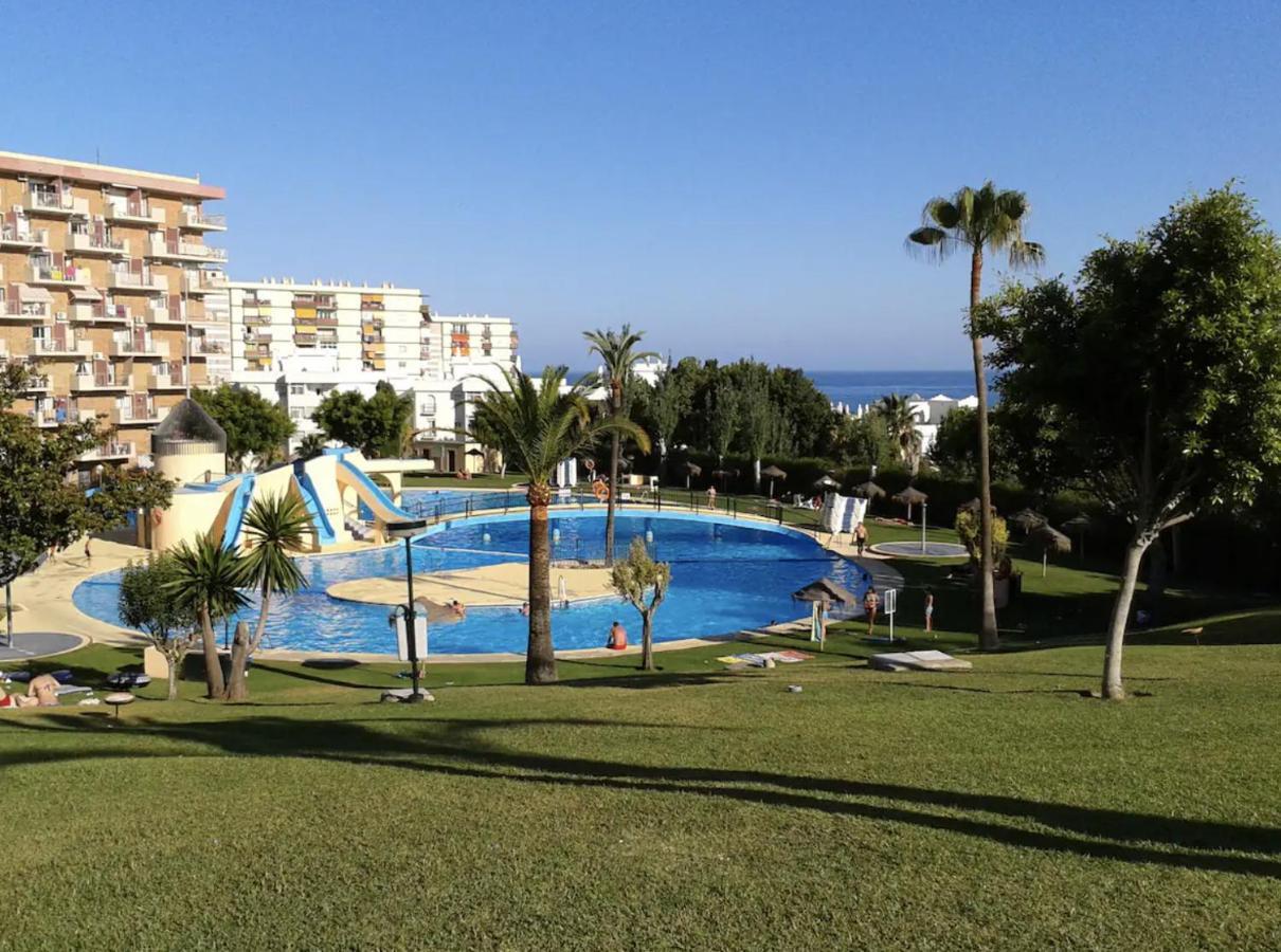 Lovely Home Estudio Jupiter Piscina بينالماذينا المظهر الخارجي الصورة